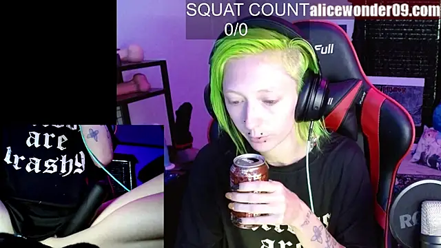 alicewonder09 online show from October 22, 12:37 pm