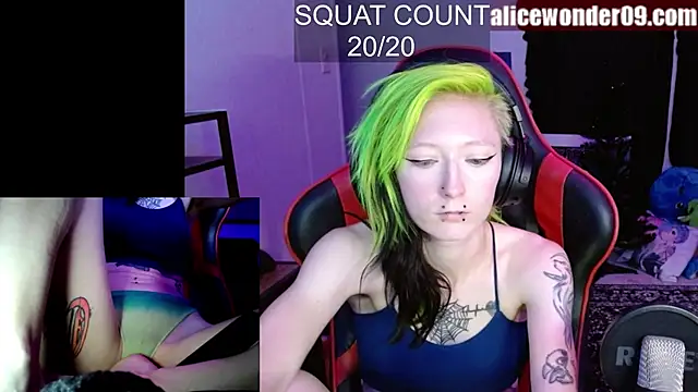 alicewonder09 online show from November 14, 5:22 am