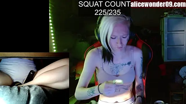 alicewonder09 online show from March 20, 3:34 am