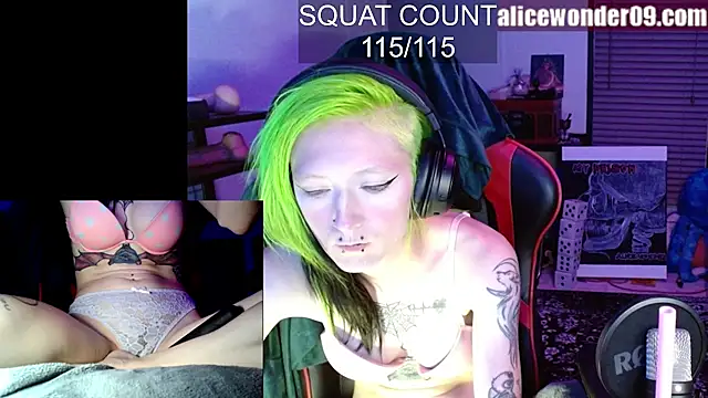 alicewonder09 online show from October 10, 4:35 am