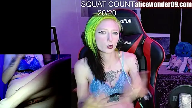 alicewonder09 online show from November 7, 5:01 am