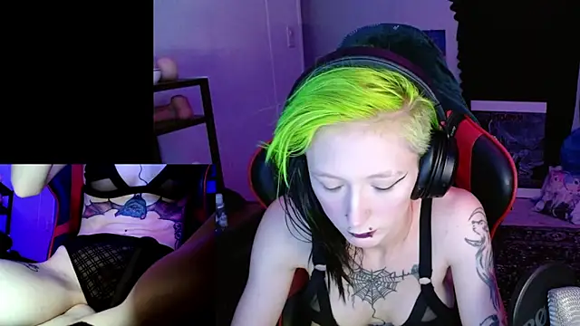 alicewonder09 online show from November 5, 5:21 am