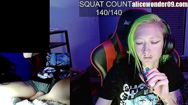 alicewonder09 online show from September 20, 4:28 am