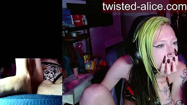 alicewonder09 online show from June 4, 3:00 am