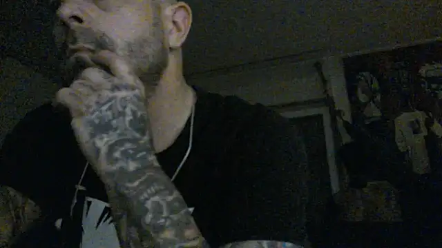 Snapshot of SpicyJoint chatting on September 23, 11:01 pm SpicyJoint online show from September 23, 11:01 pm