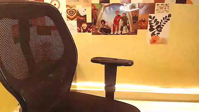   Aashiii online show from January 10, 11:22 am