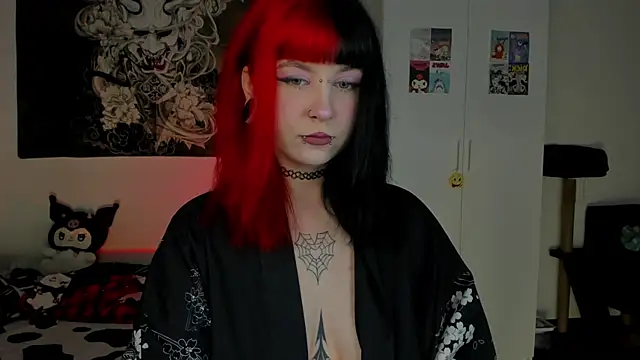 t0riayun0 online show from January 30, 12:50 am
