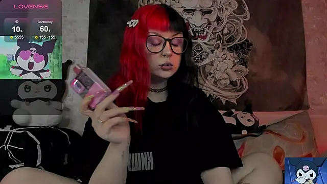 t0riayun0 online show from November 15, 6:34 pm