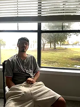 Bbyboyivan online show from November 30, 7:14 pm