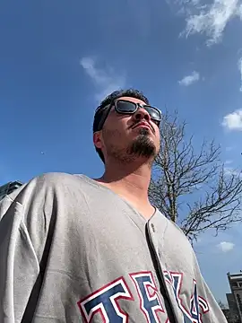 Bbyboyivan online show from March 1, 9:26 pm