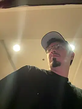 Bbyboyivan online show from May 17, 5:29 am