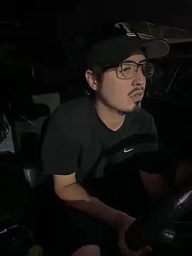 Bbyboyivan online show from April 19, 4:24 am