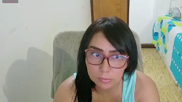 hottplay online show from November 13, 12:58 am