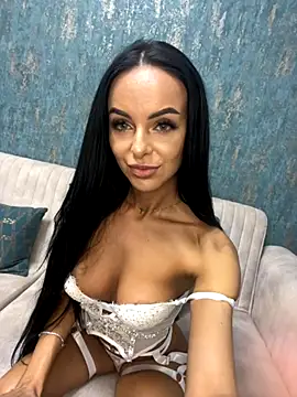 Snapshot of amandaX06 chatting on November 18, 4:21 pm amandaX06 online show from November 18, 4:21 pm