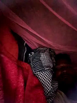 Snapshot of Raja2062@xh chatting on October 9, 12:44 am Raja2062xh online show from October 9, 12:44 am