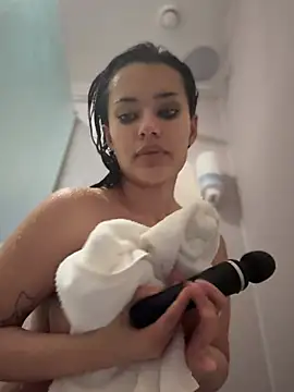 Snapshot of MistressBelleNoire chatting on February 12, 1:41 am MistressBelleNoire online show from February 12, 1:41 am