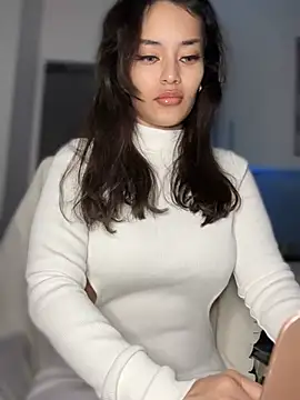 Snapshot of MistressBelleNoire chatting on January 28, 9:40 pm MistressBelleNoire online show from January 28, 9:40 pm