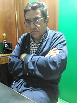 FernandoReuterG online show from January 19, 2:15 am