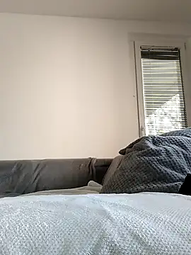 Viola sweet honey online show from April 17, 8:06 am