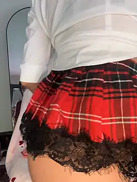 rosexx96 online show from February 28, 5:45 pm