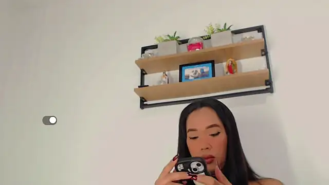 catalinabrawn1 online show from January 13, 1:26 pm