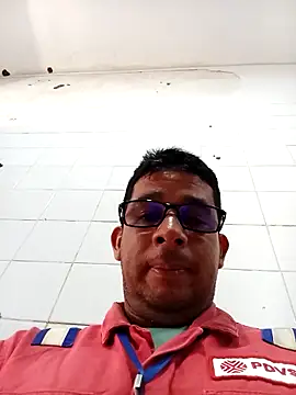 El-reyleon online show from April 2, 4:02 pm