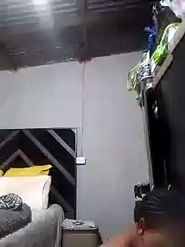 Snapshot of Sexy-queen99xx chatting on November 27, 8:48 am Sexy-queen99xx online show from November 27, 8:48 am