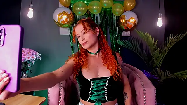 amy e online show from March 17, 7:39 pm