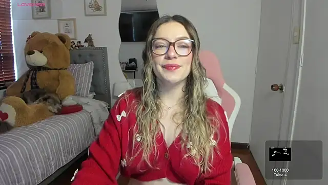 Snapshot of samysweet_8 chatting on June 25, 1:05 pm samysweet 8 online show from June 25, 1:05 pm