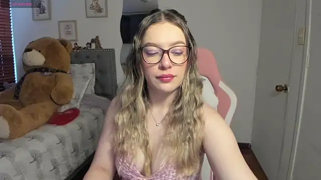 samysweet 8 online show from April 15, 11:38 am