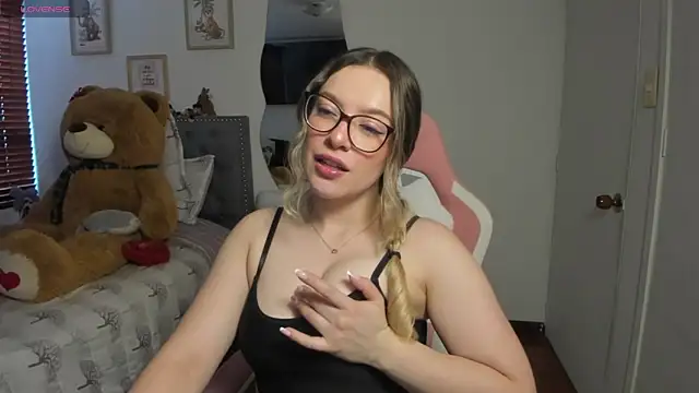 samysweet 8 online show from April 9, 12:44 pm