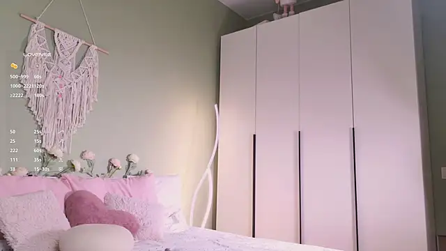 Snapshot of Rinas_secret chatting on September 17, 6:48 am Rinas secret online show from September 17, 6:48 am