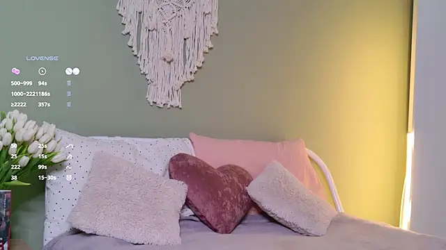 Snapshot of Rinas_secret chatting on March 10, 7:22 am Rinas secret online show from March 10, 7:22 am