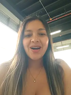 Snapshot of alana_69 chatting on October 30, 9:11 pm alana 69 online show from October 30, 9:11 pm