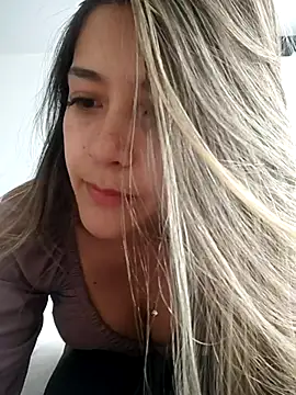 Snapshot of alana_69 chatting on March 14, 10:16 pm alana 69 online show from March 14, 10:16 pm