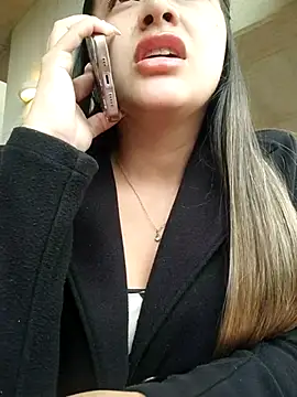 alana 69 online show from December 16, 8:35 pm