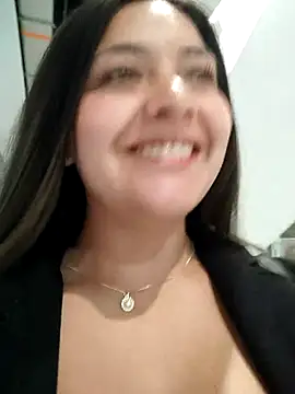 Snapshot of alana_69 chatting on November 12, 9:40 pm alana 69 online show from November 12, 9:40 pm