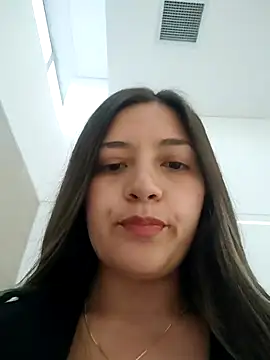 Snapshot of alana_69 chatting on September 17, 9:17 pm alana 69 online show from September 17, 9:17 pm