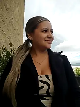 alana 69 online show from February 20, 9:28 pm