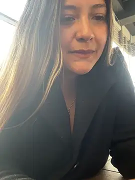 Snapshot of alana_69 chatting on March 18, 8:26 pm alana 69 online show from March 18, 8:26 pm