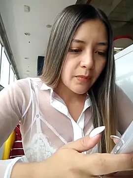 Snapshot of alana_69 chatting on March 19, 4:34 pm alana 69 online show from March 19, 4:34 pm