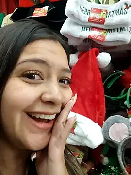 Snapshot of alana_69 chatting on September 12, 6:07 pm alana 69 online show from September 12, 6:07 pm