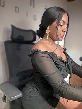 Sara Boom online show from November 26, 2:11 am