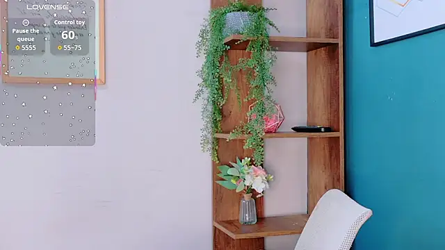 Sara Boom online show from March 9, 7:39 pm