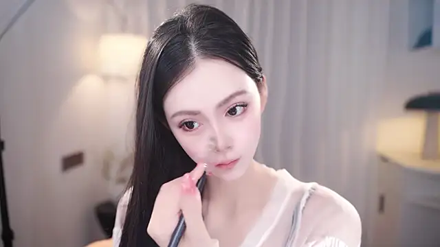 Ocean--Lili online show from November 11, 2:12 pm