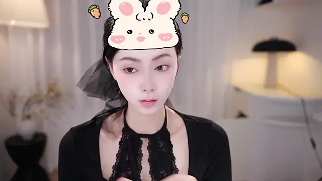 Ocean--Lili online show from October 24, 2:16 pm