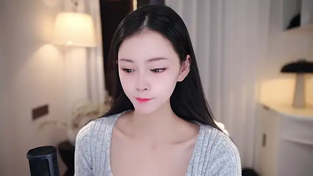 Ocean--Lili online show from September 22, 2:12 pm