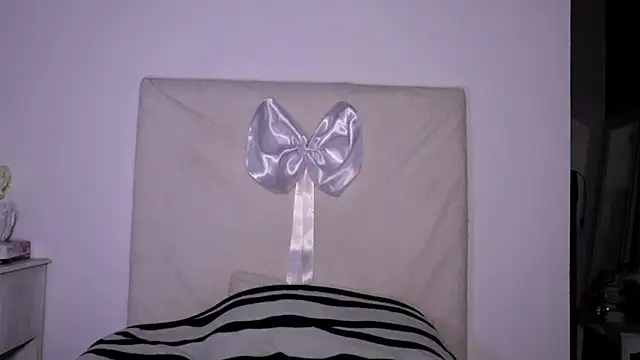 Angelas dream online show from December 19, 7:00 am