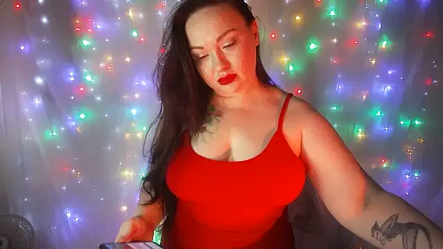 Victoria Marks online show from June 24, 4:38 pm