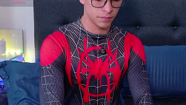 aodaboyyy online show from April 22, 12:56 pm